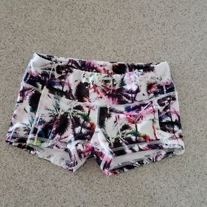 Fleo Low Rise Contour Shorts